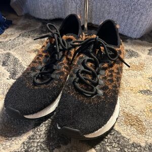 Ash "KRUSH" Sneakers